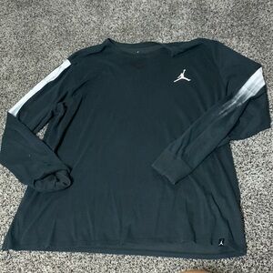Men’s Nike long sleeve shirt